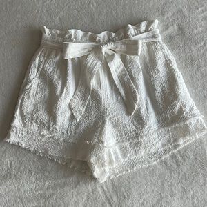 New In White Belted Linen Shorts